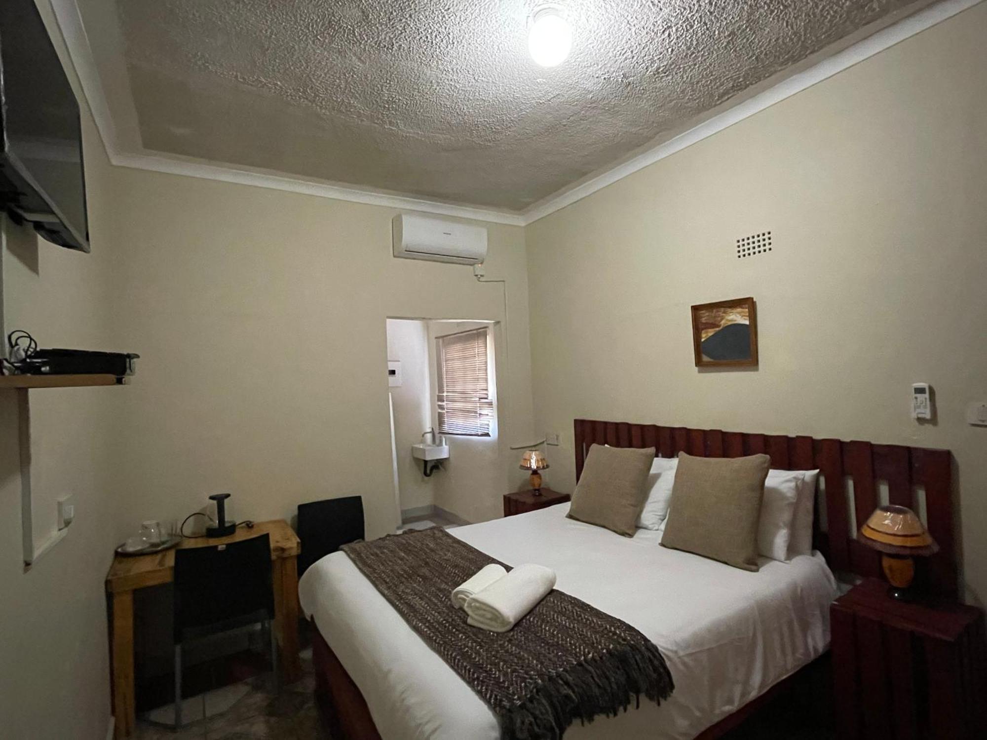 Abrama Bed And Breakfast Francistown Exteriér fotografie